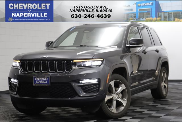 Gray Metallic 2023 Jeep Grand Cherokee SUV / Crossover Four-Wheel Drive 8-Speed Automatic