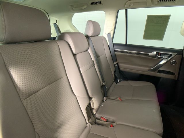 2022 Lexus GX 460 28