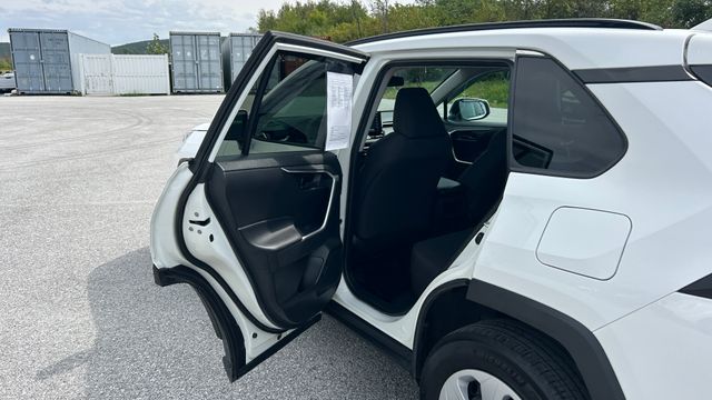 Used 2021 Toyota RAV4 SUV
