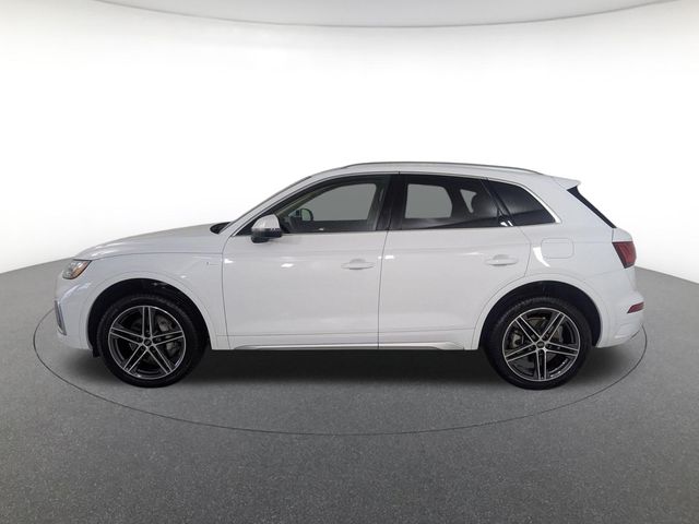 used 2024 Audi Q5 e car