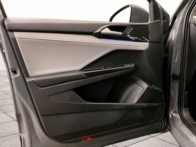 2023 Volkswagen Taos 1.5T SEL  at Auto Express Mitsubishi