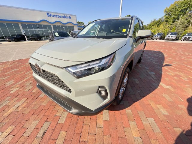Used 2022 Toyota RAV4 SUV