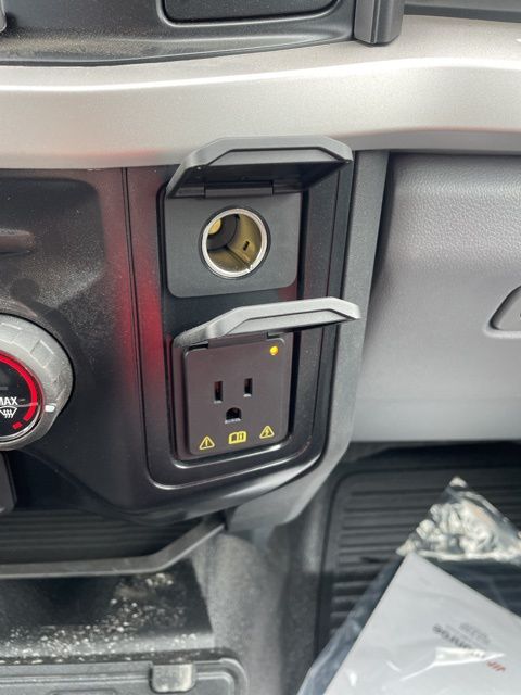 2025 Ford F-550 Super Duty 