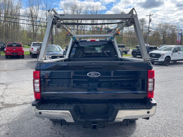 2022 Ford F-250SD XLT - Blue Metallic exterior view 6