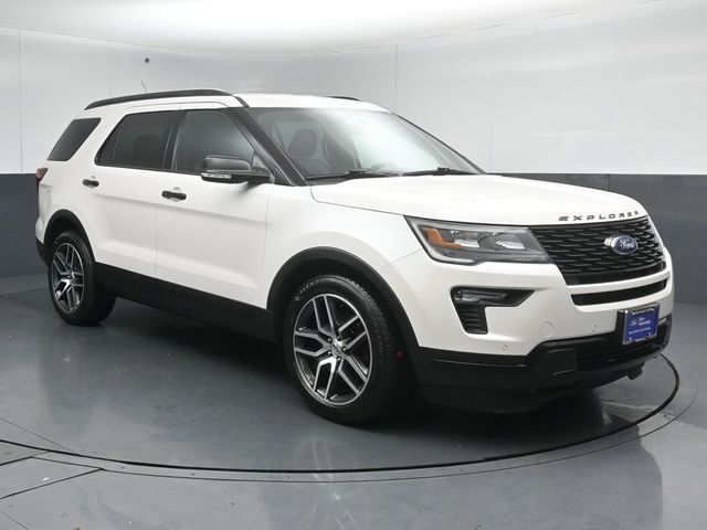 White Platinum 2018 Ford Explorer Sport AWD SUV / Crossover All-Wheel Drive 6-Speed Automatic