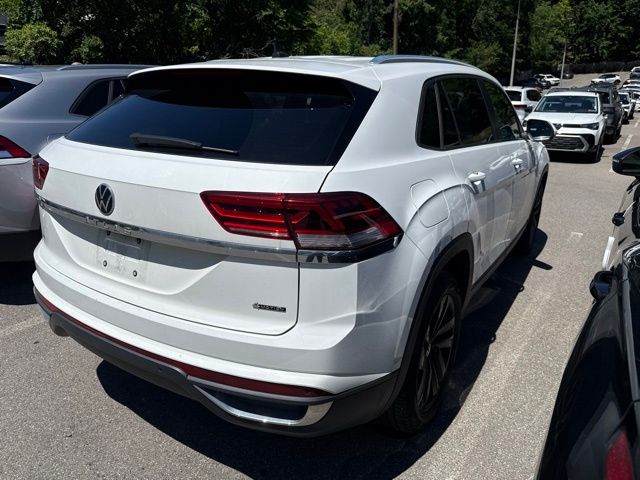 2023 Volkswagen Atlas Cross Sport 2.0T SE w/Technology White at Sutliff Volkswagen