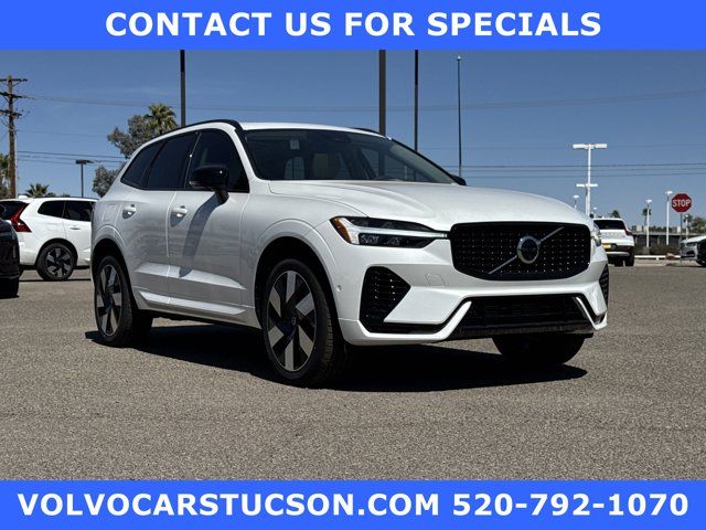 2025 Volvo XC60 Plug-In Hybrid T8 Plus photo