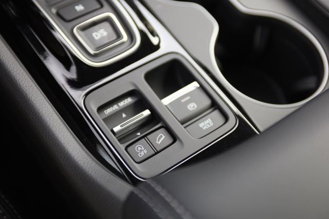 New 2026 Sonic Gray Pearl Honda EX-L image 10