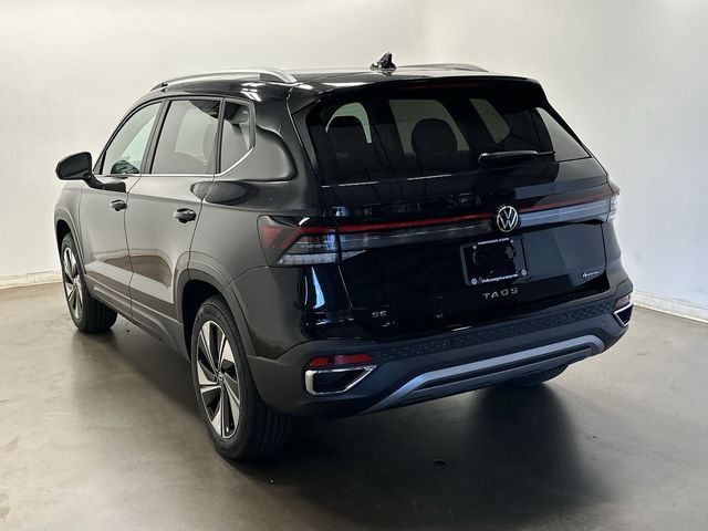2025 Volkswagen Taos 1.5T SE Black at Subaru and VW of Moon Township