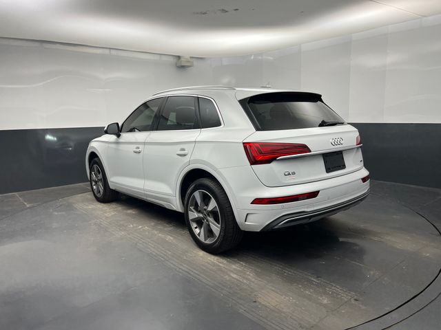 2023 Glacier White Metallic Audi Q5 40 Premium SUV