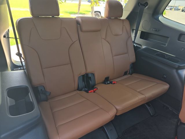 Used 2024 Wolf Gray Kia EX X-Line image 13