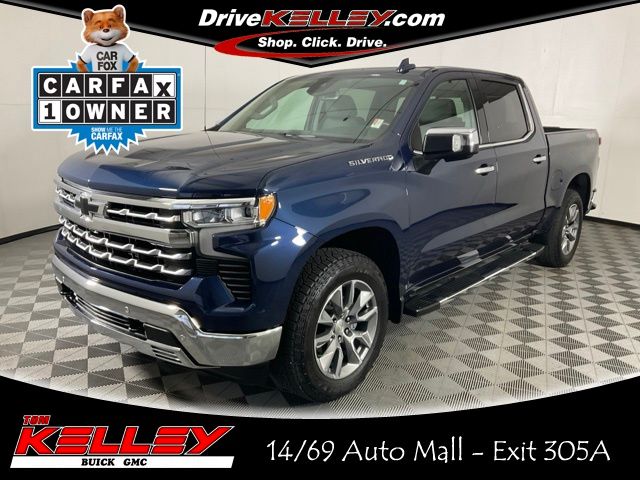 Northsky Blue Metallic 2022 Chevrolet Silverado 1500 Pickup Truck Four-Wheel Drive Automatic