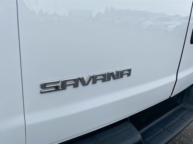 2022 GMC Savana 2500 Work Van 29