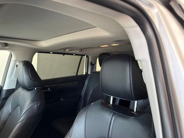 2025 Toyota Highlander Limited Silver at Gullo Toyota