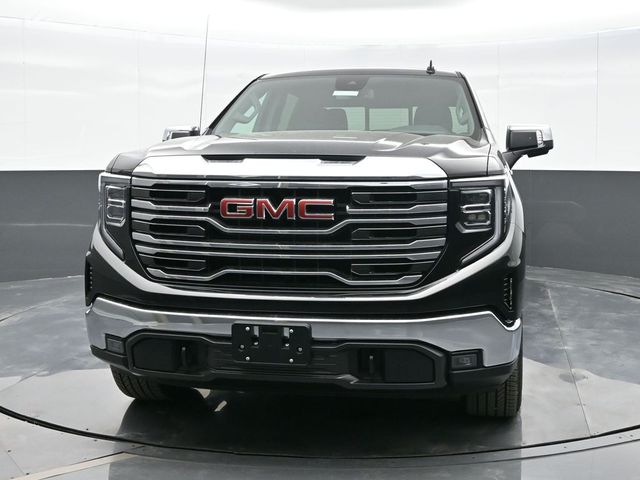 2025 GMC Sierra 1500 SLT 3