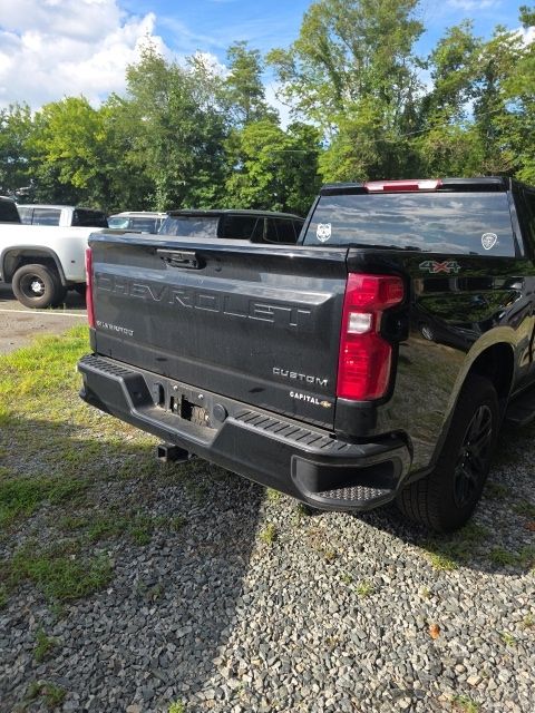 Used 2026 Black Chevrolet Custom image 12