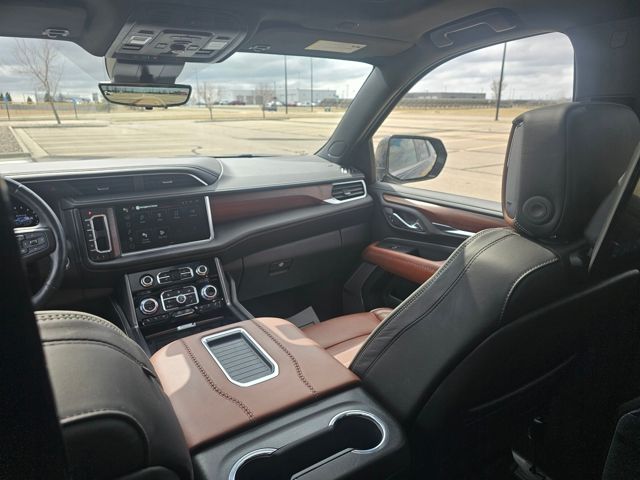 2023 GMC Yukon 4WD Denali Ultimate