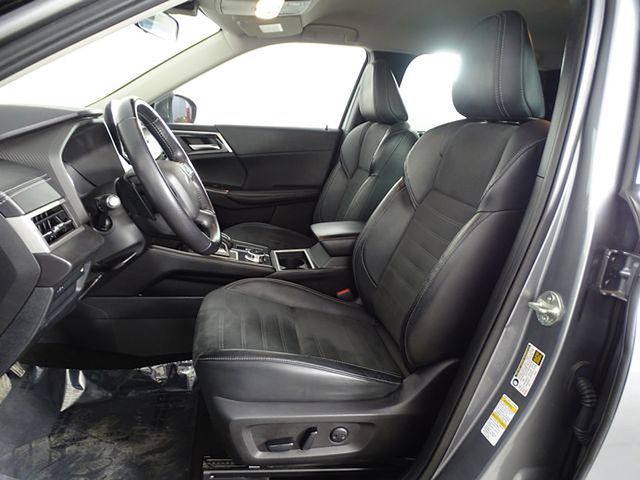 MitsubishiOutlander11