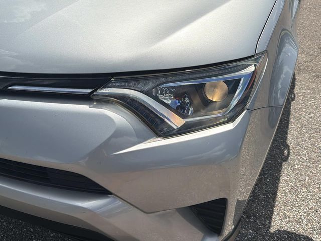 Used 2018 Toyota RAV4 SUV
