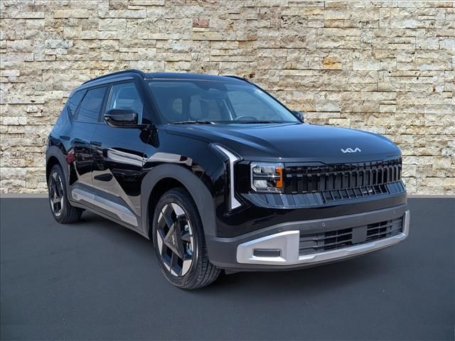 Aurora Black Pearl 2027 Kia Seltos SUV / Crossover Front-Wheel Drive Continuously Variable Transmission