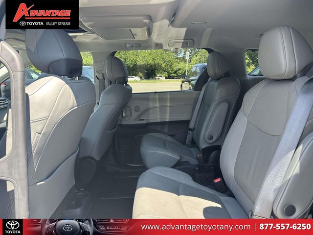 Used 2023 Toyota Sienna Van