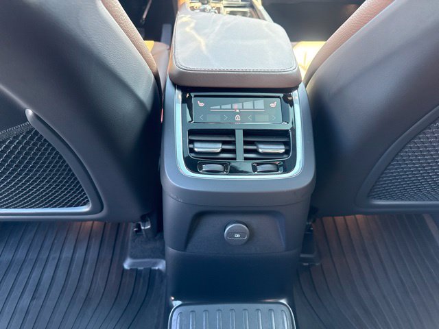 Used 2025 Volvo XC90 Plug-In Hybrid SUV