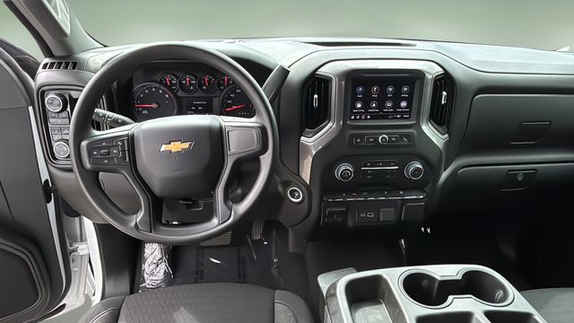 Used 2024 White Chevrolet Custom image 12
