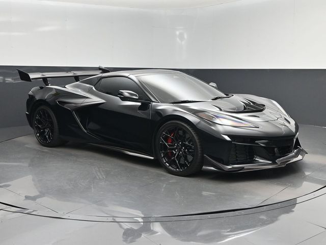 Black 2026 Chevrolet Corvette Convertible Rear-Wheel Drive 8-Speed Dual Clutch