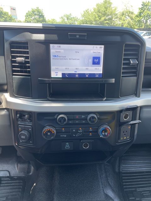 2025 Ford F-350 Super Duty XL