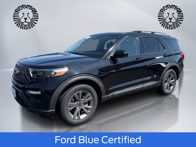 Black Metallic 2022 Ford Explorer SUV / Crossover All-Wheel Drive Automatic