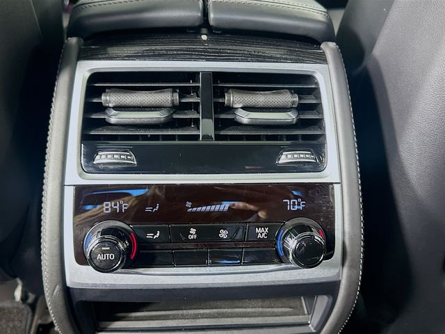 Thumbnail: 2020 BMW 7 Series - 26