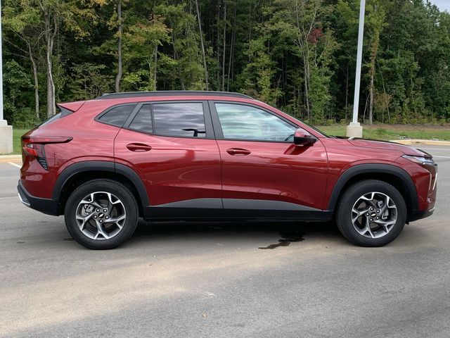 2024 Chevrolet Trax LT 11