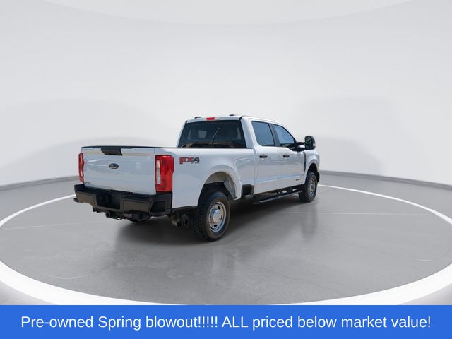 Used 2024 White Ford XL image 8