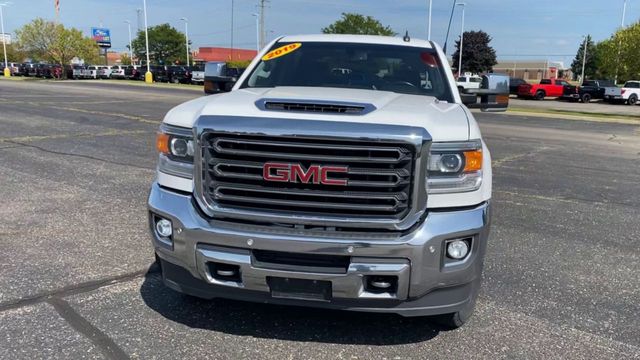 2019 GMC Sierra 3500HD SLT 3