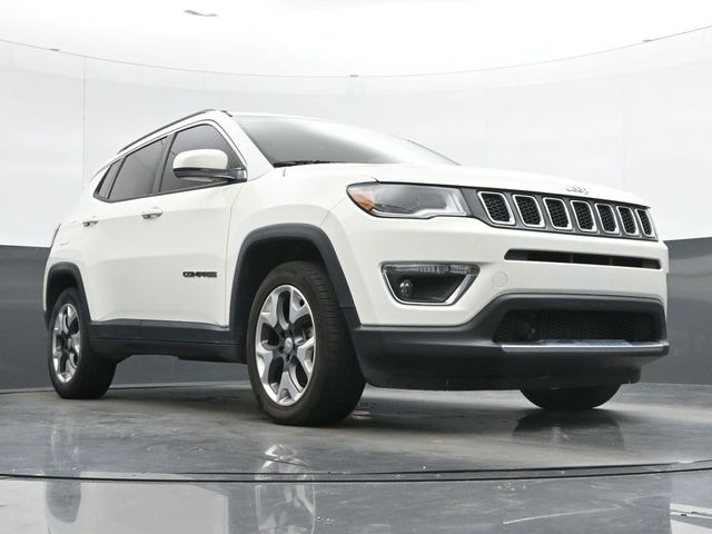 Used 2018 White Jeep Limited image 10