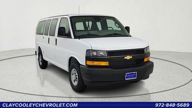 Summit White 2026 Chevrolet Express Cargo 2500 RWD Van Rear-Wheel Drive