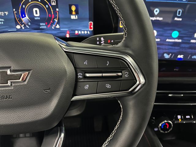 2026 Chevrolet Traverse Z71 White at Bob Mills Chevrolet