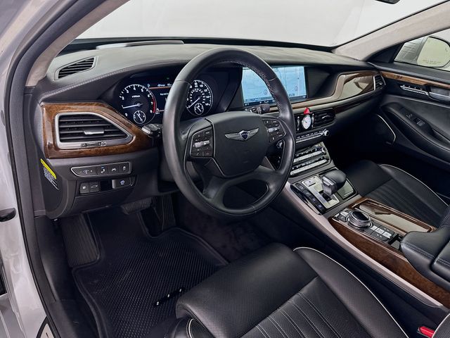 Thumbnail: 2017 Genesis G90 - 9