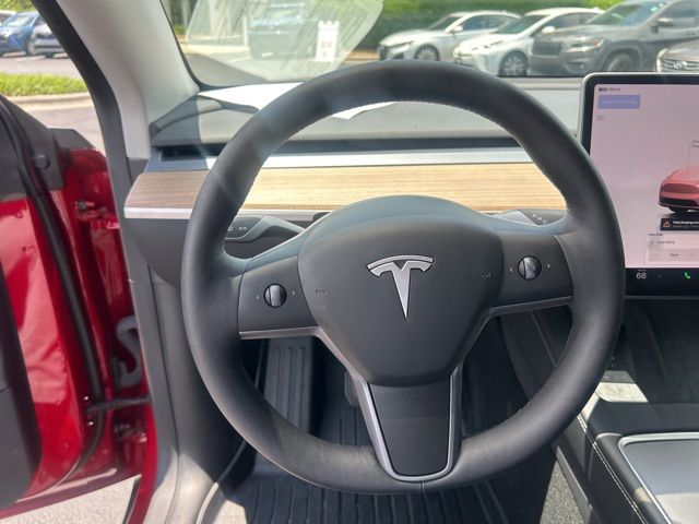 2024 Tesla Model Y Long Range - Photo 19