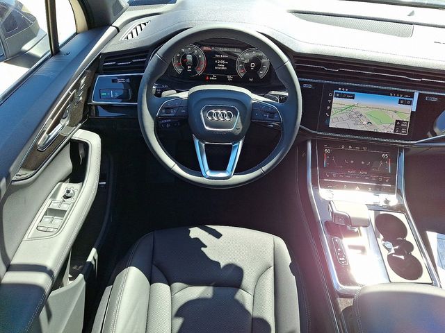 2025 Audi Q7 Premium Plus - Photo 11
