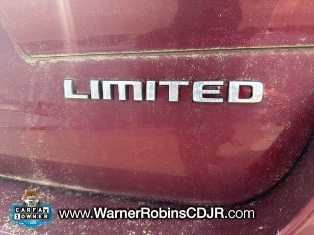Used 2023 Red Jeep Limited image 7