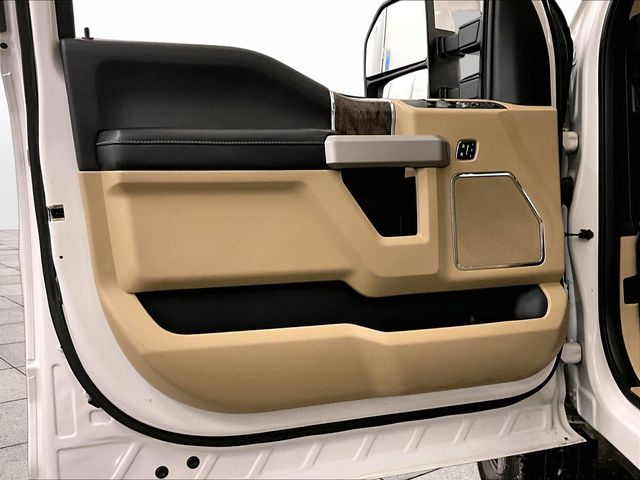 2019 Ford F-250SD Lariat White at Phil Fitts Ford