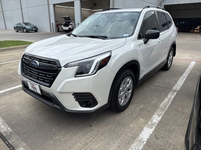 Crystal White Pearl 2023 Subaru Forester Crossover AWD SUV / Crossover All-Wheel Drive Continuously Variable Transmission