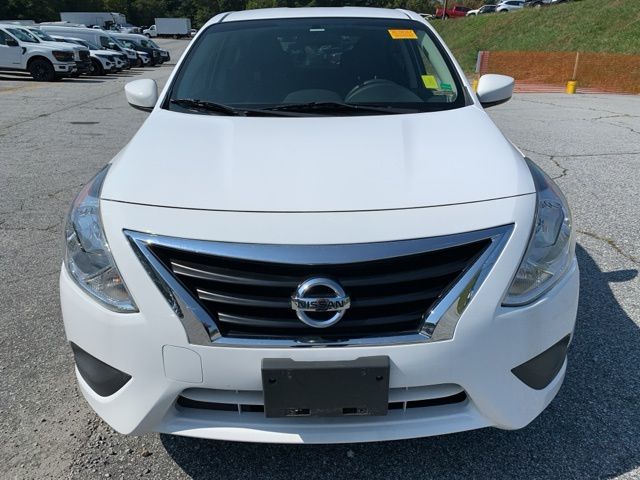 2019 Nissan Versa 1.6 S 7