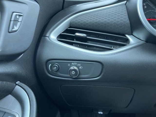Used 2022 Chevrolet Malibu For Sale in Livonia, MI