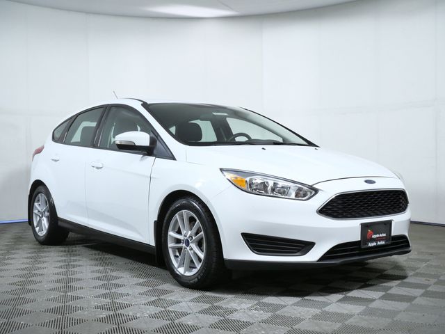 2015 Ford Focus SE Hatchback