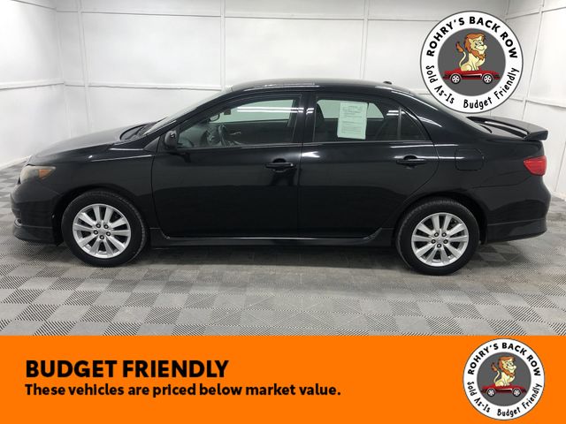 2010 Toyota Corolla S 3