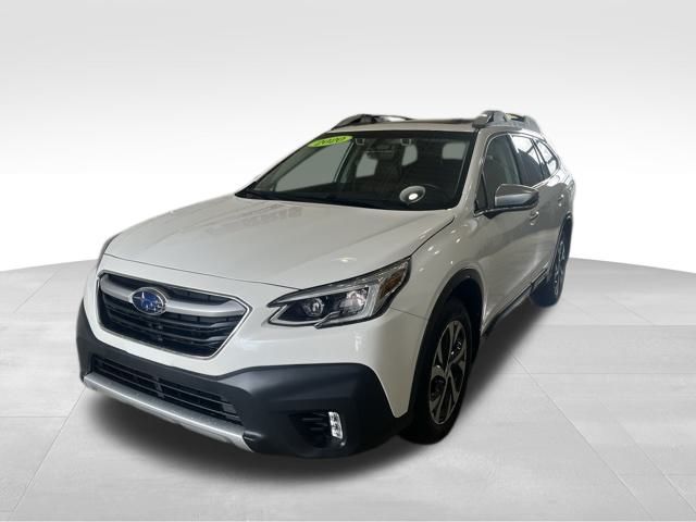 2020 Subaru Outback Touring photo