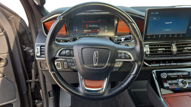 2024 Lincoln Navigator Premiere L - Photo 11