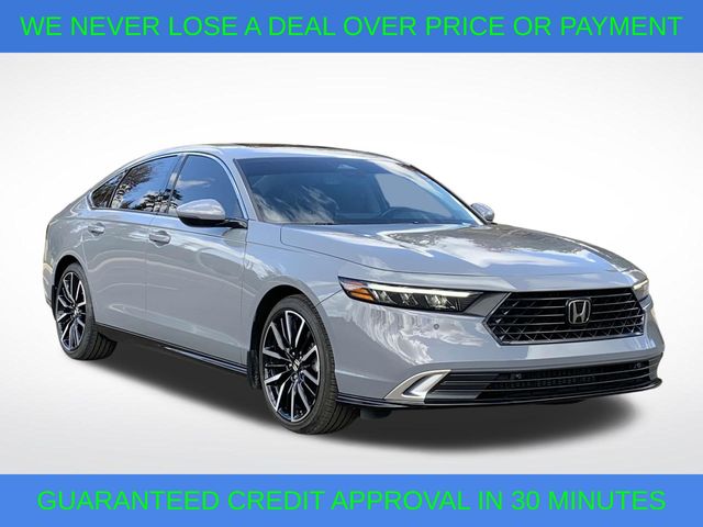 2023 Honda Accord Hybrid Touring 1